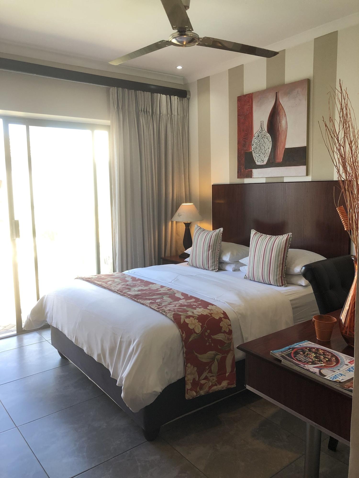 Le Blue Guesthouse Port Elizabeth Dış mekan fotoğraf