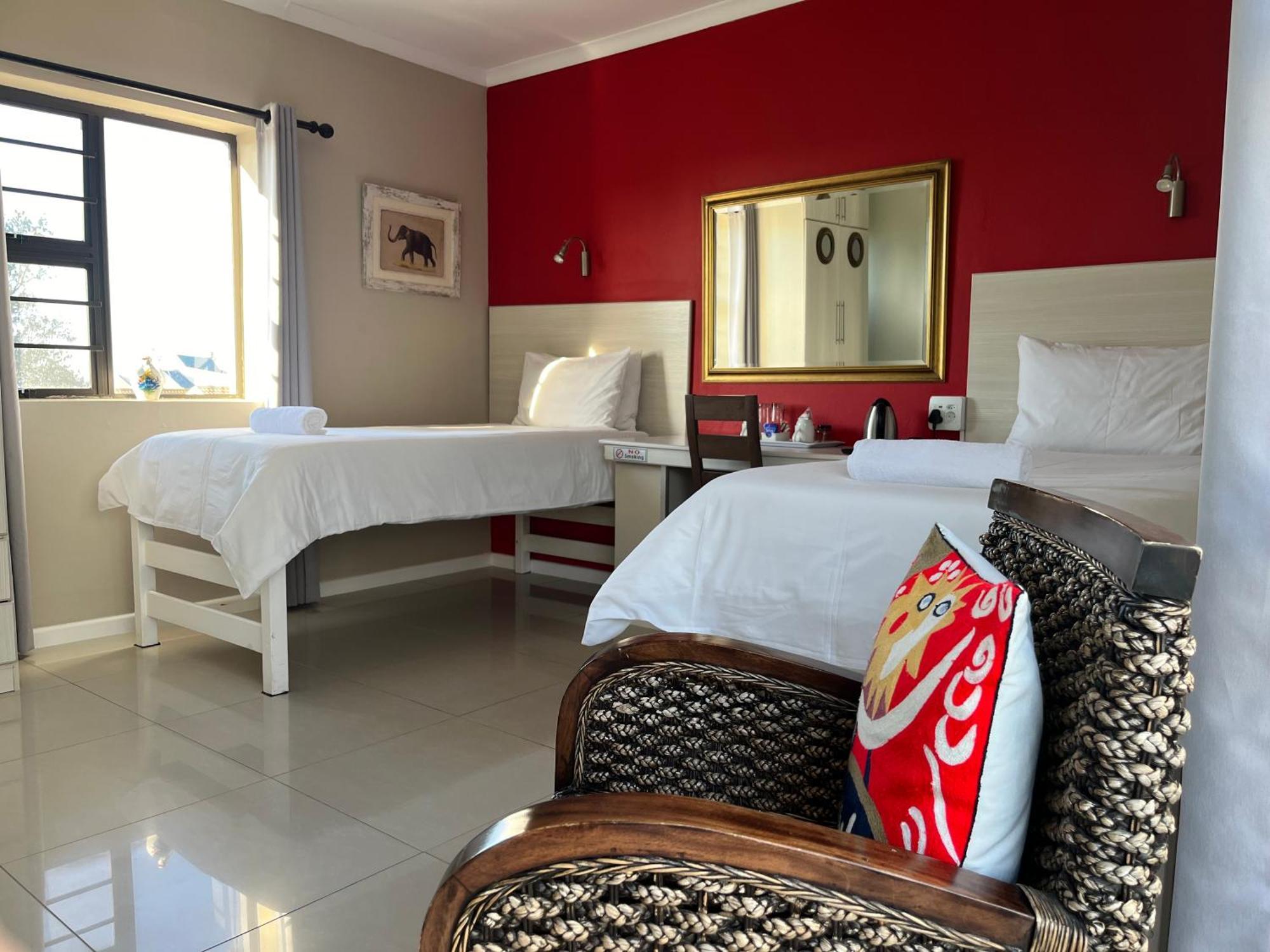 Le Blue Guesthouse Port Elizabeth Dış mekan fotoğraf