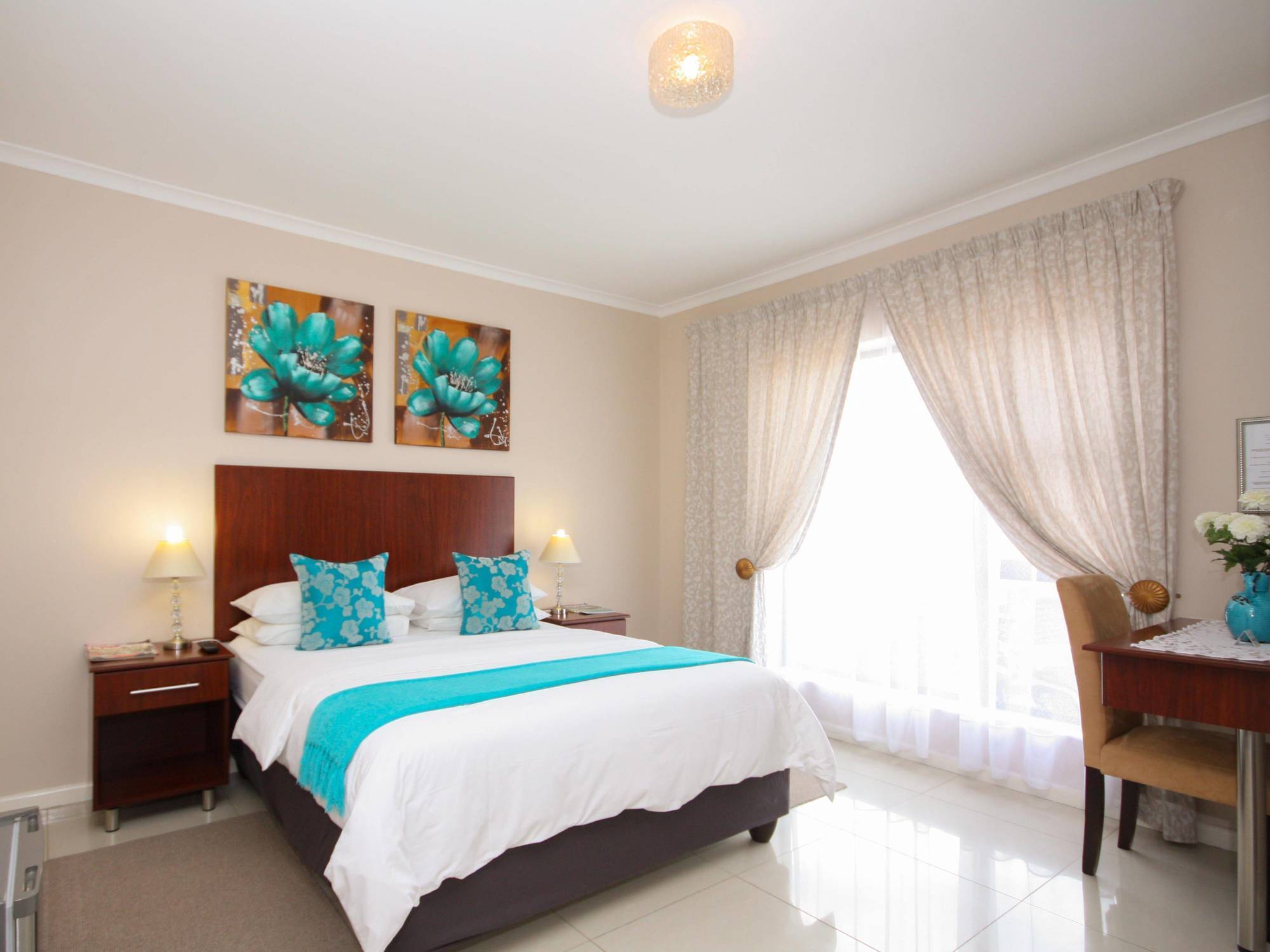 Le Blue Guesthouse Port Elizabeth Dış mekan fotoğraf